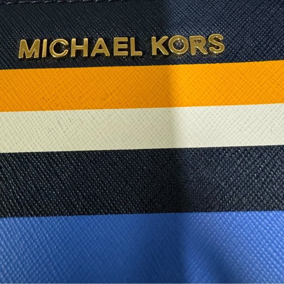 Michael Kors Jet Set Navy Blue Gold Zip Around Wallet - Picture 5 of 8